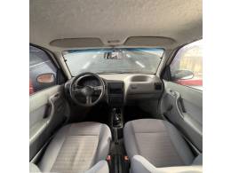 VOLKSWAGEN - GOL - 2001/2001 - Branca - R$ 13.900,00