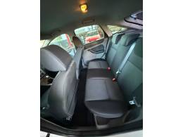 FORD - FOCUS - 2013/2013 - Branca - R$ 44.900,00