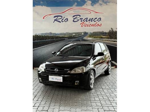 CHEVROLET - CORSA - 2003/2004 - Preta - R$ 24.900,00