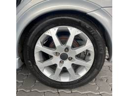 CHEVROLET - ASTRA - 2004/2004 - Prata - R$ 32.900,00