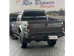 MITSUBISHI - L200 - 2006/2006 - Cinza - R$ 57.900,00