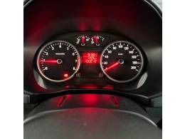 VOLKSWAGEN - GOL - 2012/2013 - Prata - R$ 36.900,00