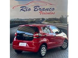 FIAT - MOBI - 2016/2017 - Vermelha - R$ 37.900,00