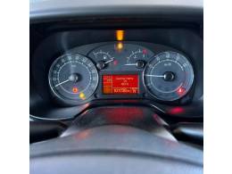 FIAT - LINEA - 2009/2010 - Prata - R$ 29.900,00
