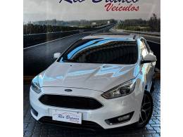 FORD - FOCUS - 2016/2016 - Branca - R$ 69.900,00
