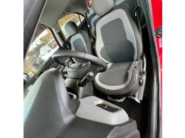 CHEVROLET - ONIX - 2016/2016 - Vermelha - R$ 46.900,00