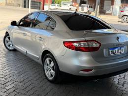 RENAULT - FLUENCE - 2011/2012 - Prata - R$ 42.900,00