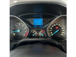 FORD - FOCUS - 2015/2015 - Branca - R$ 58.900,00