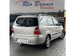 NISSAN - GRAND LIVINA - 2011/2012 - Prata - R$ 41.900,00