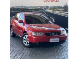 AUDI - A3 - 2006/2006 - Vermelha - R$ 32.900,00