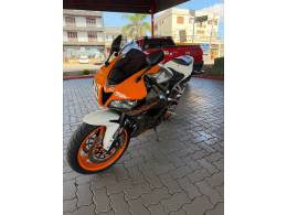 HONDA - CBR 600RR - 2011/2011 - Cinza - R$ 49.900,00