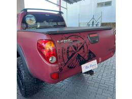 MITSUBISHI - L200 TRITON - 2010/2010 - Vermelha - R$ 109.900,00