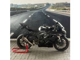 KAWASAKI - NINJA ZX-6R 600CC - 2009/2010 - Preta - R$ 35.900,00