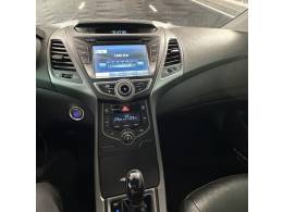 HYUNDAI - ELANTRA - 2014/2015 - Preta - R$ 67.900,00