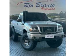 FORD - RANGER - 2007/2008 - Prata - R$ 86.900,00