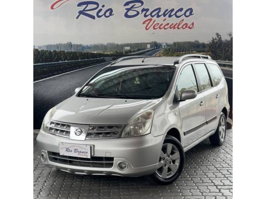 NISSAN - GRAND LIVINA - 2011/2012 - Prata - R$ 43.900,00