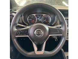 NISSAN - KICKS - 2019/2020 - Branca - R$ 83.900,00