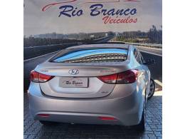 HYUNDAI - ELANTRA - 2011/2012 - Prata - R$ 63.900,00