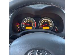 TOYOTA - COROLLA - 2009/2010 - Prata - R$ 56.900,00