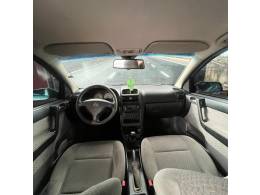 CHEVROLET - ASTRA - 2003/2004 - Prata - R$ 29.900,00