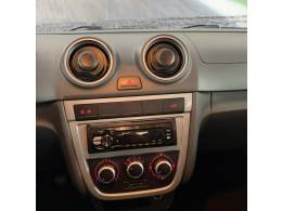 VOLKSWAGEN - GOL - 2012/2013 - Prata - R$ 36.900,00