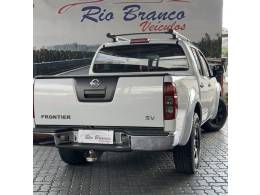 NISSAN - FRONTIER - 2014/2014 - Branca - R$ 87.900,00