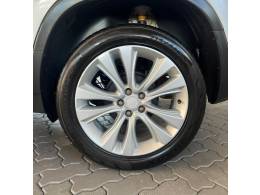 CHEVROLET - TRACKER - 2018/2018 - Prata - R$ 88.900,00