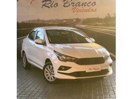 FIAT - CRONOS - 2021/2022 - Branca - R$ 74.900,00