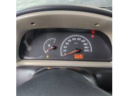 FIAT - PALIO - 2003/2004 - Vinho - R$ 19.900,00