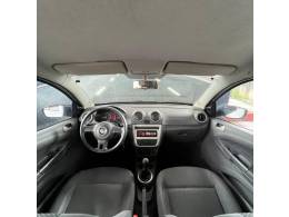 VOLKSWAGEN - VOYAGE - 2012/2013 - Branca - R$ 38.900,00