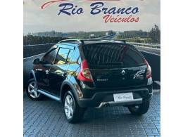 RENAULT - SANDERO - 2008/2009 - Preta - R$ 30.900,00