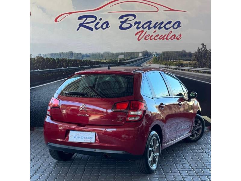 CITROËN - C3 - 2016/2017 - Vermelha - R$ 43.900,00