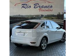 FORD - FOCUS - 2013/2013 - Branca - R$ 44.900,00