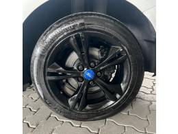 FORD - FOCUS - 2015/2015 - Branca - R$ 58.900,00