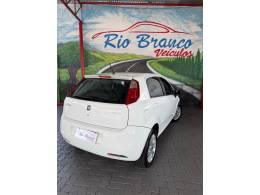 FIAT - PUNTO - 2011/2012 - Branca - R$ 38.900,00