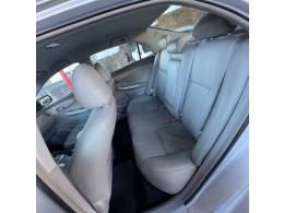 TOYOTA - COROLLA - 2009/2010 - Prata - R$ 56.900,00