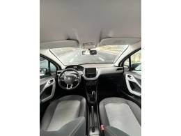 PEUGEOT - 208 - 2014/2014 - Branca - R$ 39.900,00