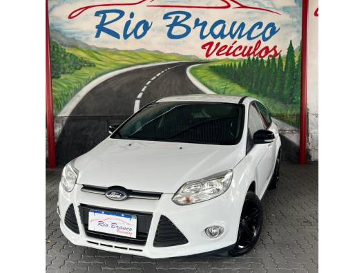FORD - FOCUS - 2015/2015 - Branca - R$ 58.900,00