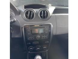 RENAULT - DUSTER - 2012/2013 - Branca - R$ 49.900,00