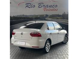 VOLKSWAGEN - VOYAGE - 2014/2015 - Branca - R$ 42.900,00