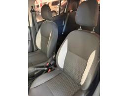 RENAULT - SANDERO - 2020/2020 - Branca - R$ 46.900,00