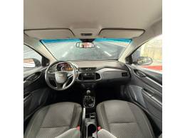 CHEVROLET - ONIX - 2020/2020 - Prata - R$ 57.900,00