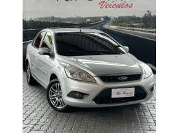 FORD - FOCUS - 2012/2013 - Prata - R$ 41.900,00