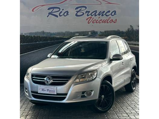 VOLKSWAGEN - TIGUAN - 2009/2010 - Prata - R$ 52.900,00