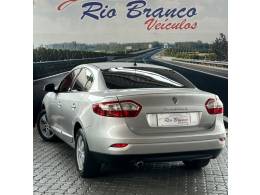 RENAULT - FLUENCE - 2011/2012 - Prata - R$ 38.900,00