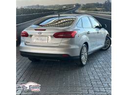 FORD - FOCUS - 2018/2018 - Prata - R$ 64.900,00