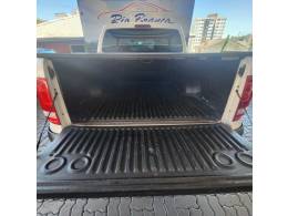 FIAT - STRADA - 2017/2018 - Vermelha - R$ 69.900,00