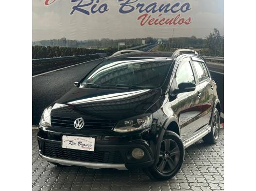 VOLKSWAGEN - CROSSFOX - 2011/2011 - Preta - R$ 40.900,00