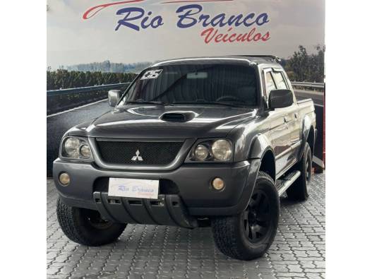 MITSUBISHI - L200 - 2005/2006 - Cinza - R$ 47.900,00
