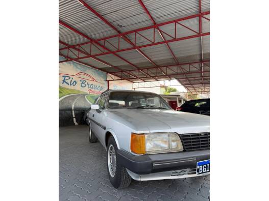 CHEVROLET - CARAVAN - 1987/1988 - Prata - R$ 39.900,00